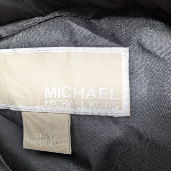 AUTHENTIC Michael Kors Black Down & Feathers Vest - Picture 3 of 4